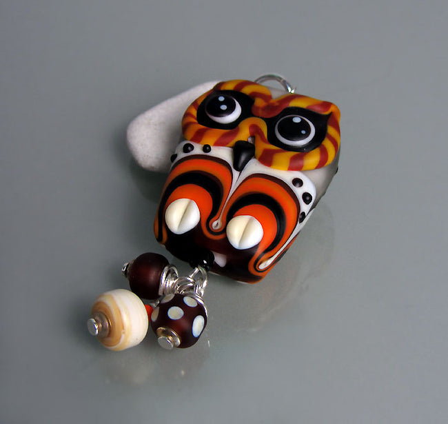 Retro Owl ♥ Handcrafted Lampwork Pendant