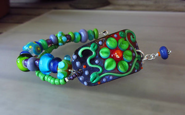 Flower Power green/turquoise  - Lightweight Copper Art Bracelet