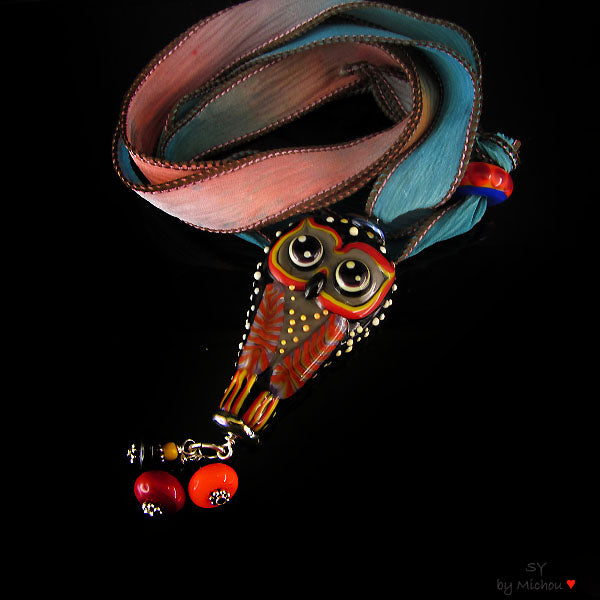 Silent Owl - Lampwork/pendant Necklace